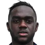 Amos Yougadisparo a la cabeza